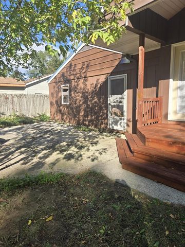 15549 Pine Street, Grand Haven, MI 49417