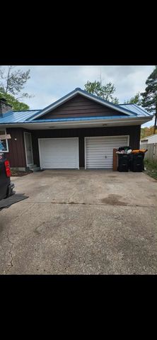 15549 Pine Street, Grand Haven, MI 49417