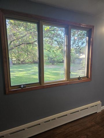 15549 Pine Street, Grand Haven, MI 49417