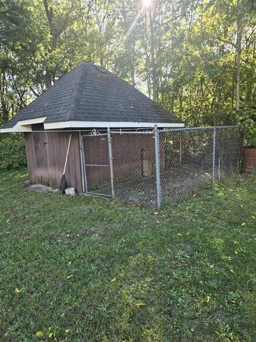 15549 Pine Street, Grand Haven, MI 49417