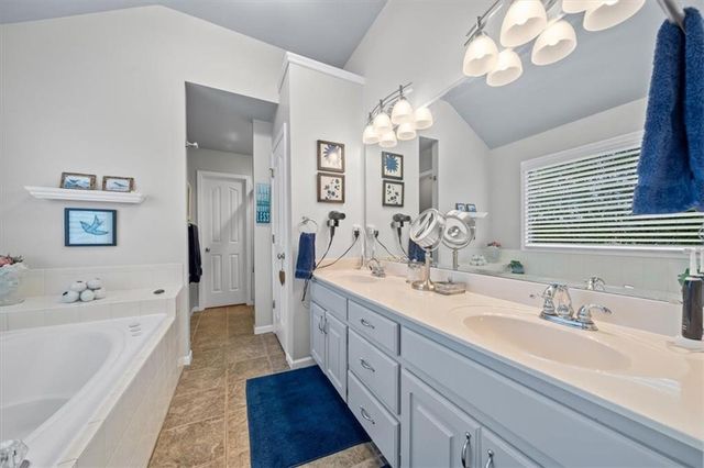 10103 Sunset Drive, Lenexa, KS 66220