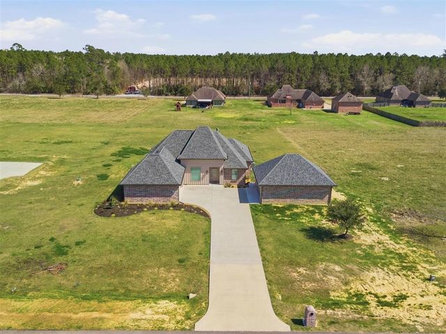 4836 Holbrook Court Lane, Dequincy, LA 70633