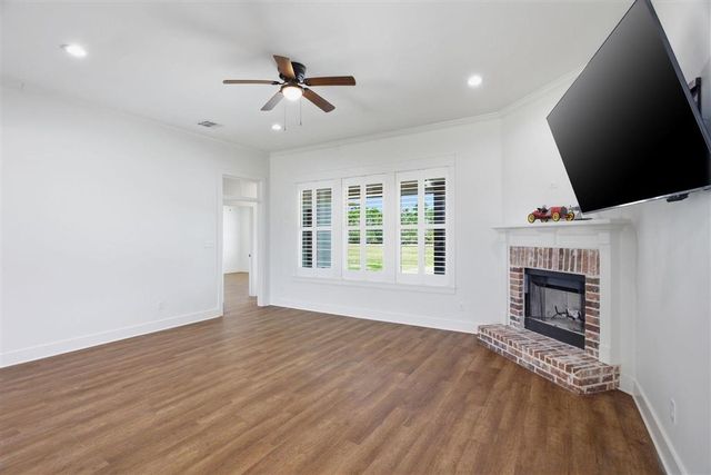 4836 Holbrook Court Lane, Dequincy, LA 70633