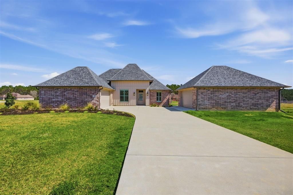 4836 Holbrook Court Lane, Dequincy, LA 70633