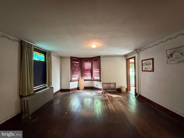 820 S YORK ST, Mechanicsburg, PA 17055