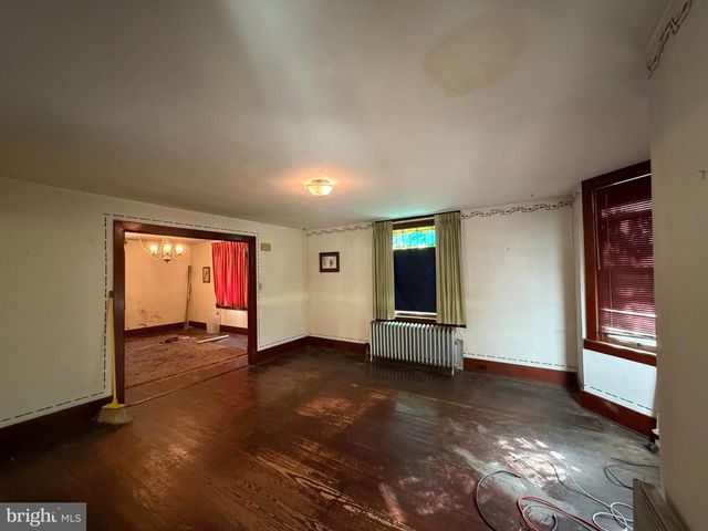 820 S YORK ST, Mechanicsburg, PA 17055