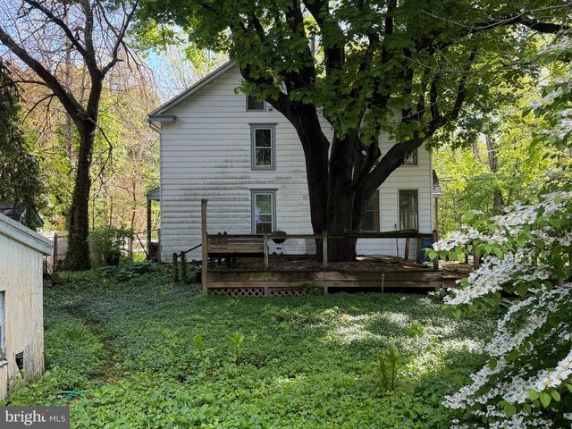 820 S YORK ST, Mechanicsburg, PA 17055
