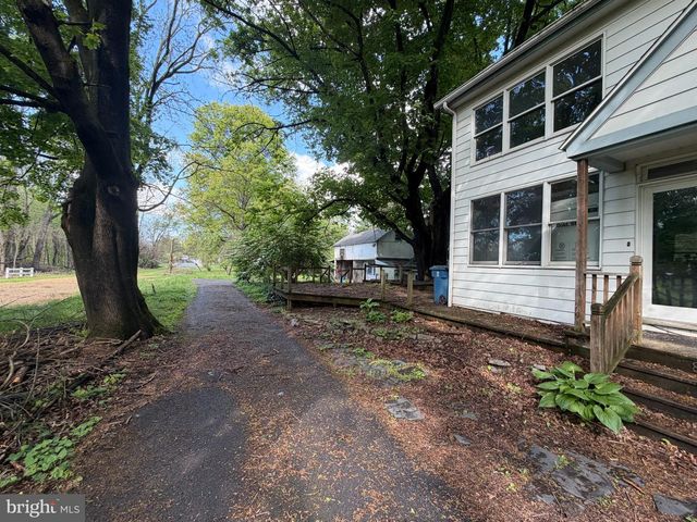 820 S YORK ST, Mechanicsburg, PA 17055