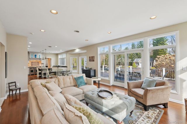 14 Pepperidge Drive, New City, NY 10956