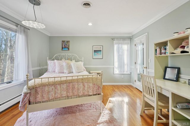 14 Pepperidge Drive, New City, NY 10956