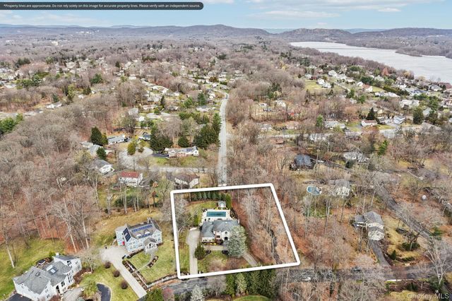 14 Pepperidge Drive, New City, NY 10956