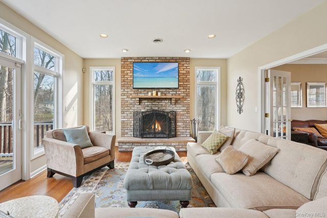 14 Pepperidge Drive, New City, NY 10956