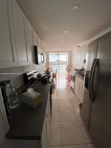 1670 NE 191st St 315-3, Miami, FL 33179