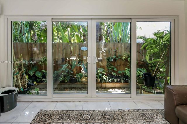 1628 Monroe St, Hollywood, FL 33020