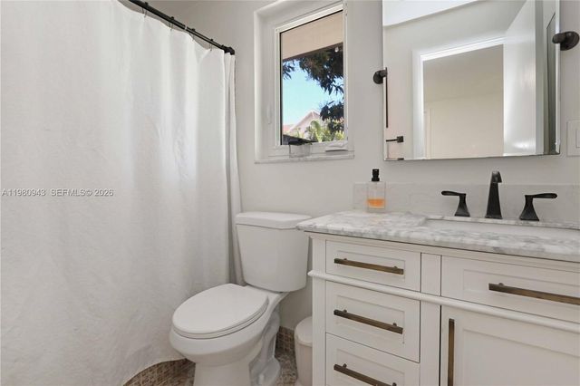 1628 Monroe St, Hollywood, FL 33020