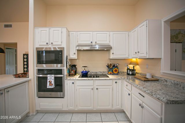 16025 W SENTINEL Drive, Sun City West, AZ 85375