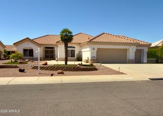 16025 W SENTINEL Drive, Sun City West, AZ 85375