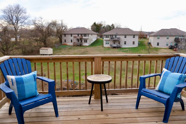 4353 N Toby Avenue, Springfield, MO 65803