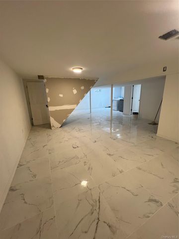 16035 119th Drive, Jamaica, NY 11434