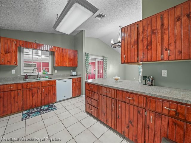 1656 Dena Circle, Wauchula, FL 33873