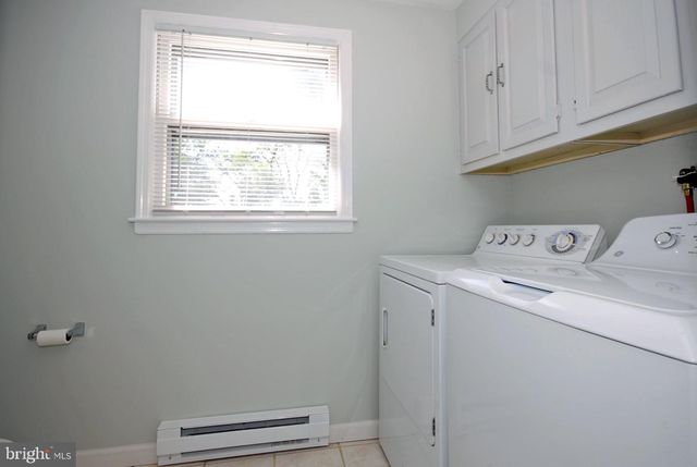 276A MILFORD LN, Monroe Twp, NJ 08831