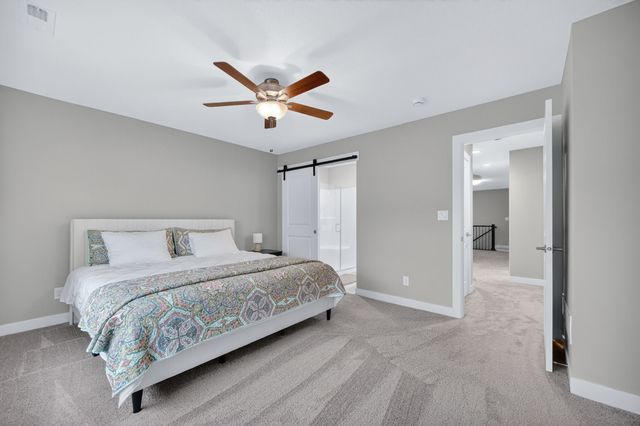 5421 154th Court, Urbandale, IA 50323