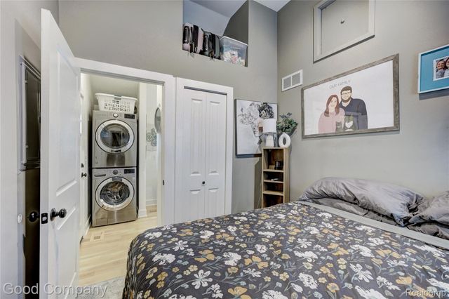 550 E Breckenridge Street, Ferndale, MI 48220