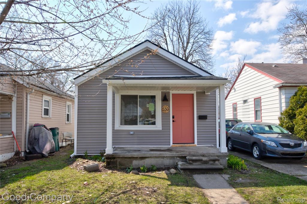 550 E Breckenridge Street, Ferndale, MI 48220