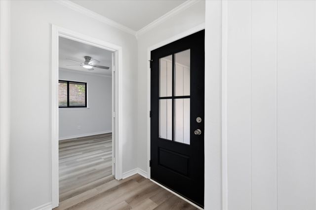 206 Lake Vista W, Highland Village, TX 75077