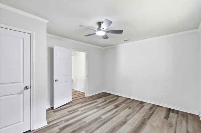 206 Lake Vista W, Highland Village, TX 75077