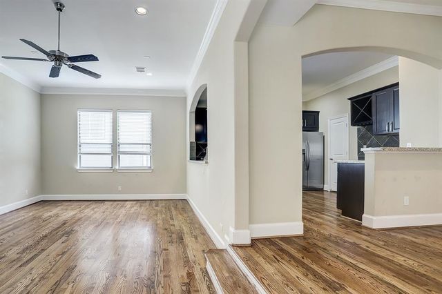 1601 W 24th Street A, Houston, TX 77008