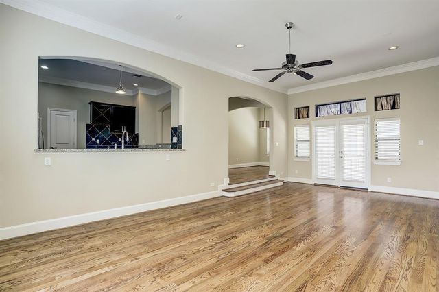 1601 W 24th Street A, Houston, TX 77008