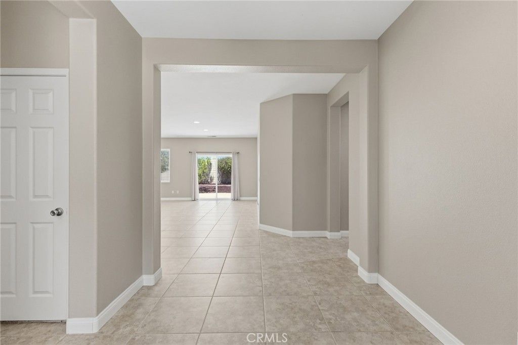 25602 Mesa Edge Court, Menifee, CA 92585 — photo 4