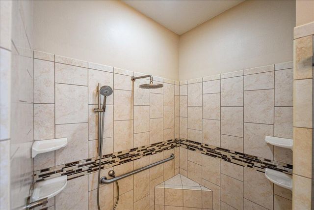 499 NW Blue Lake Drive, Port St. Lucie, Port St Lucie, FL 34986