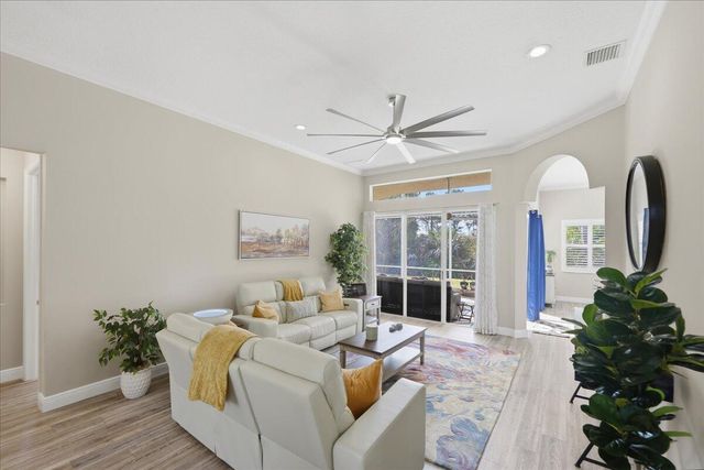 499 NW Blue Lake Drive, Port St. Lucie, Port St Lucie, FL 34986