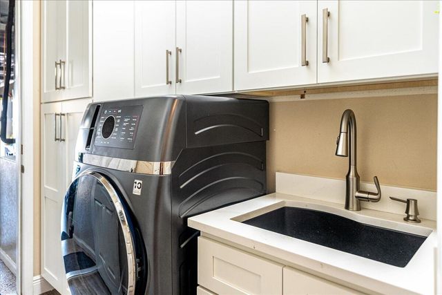 499 NW Blue Lake Drive, Port St. Lucie, Port St Lucie, FL 34986