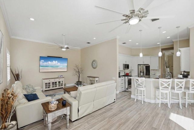 499 NW Blue Lake Drive, Port St. Lucie, Port St Lucie, FL 34986