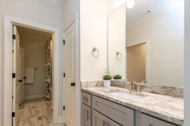 1530 SHEPHERD CREEK LN, Collierville, TN 38017