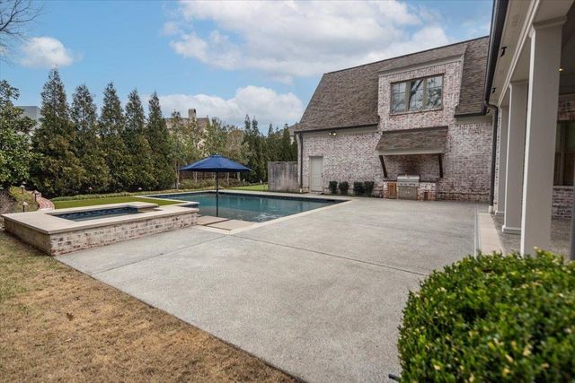 1530 SHEPHERD CREEK LN, Collierville, TN 38017