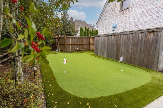 1530 SHEPHERD CREEK LN, Collierville, TN 38017