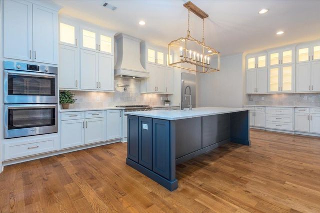 1530 SHEPHERD CREEK LN, Collierville, TN 38017