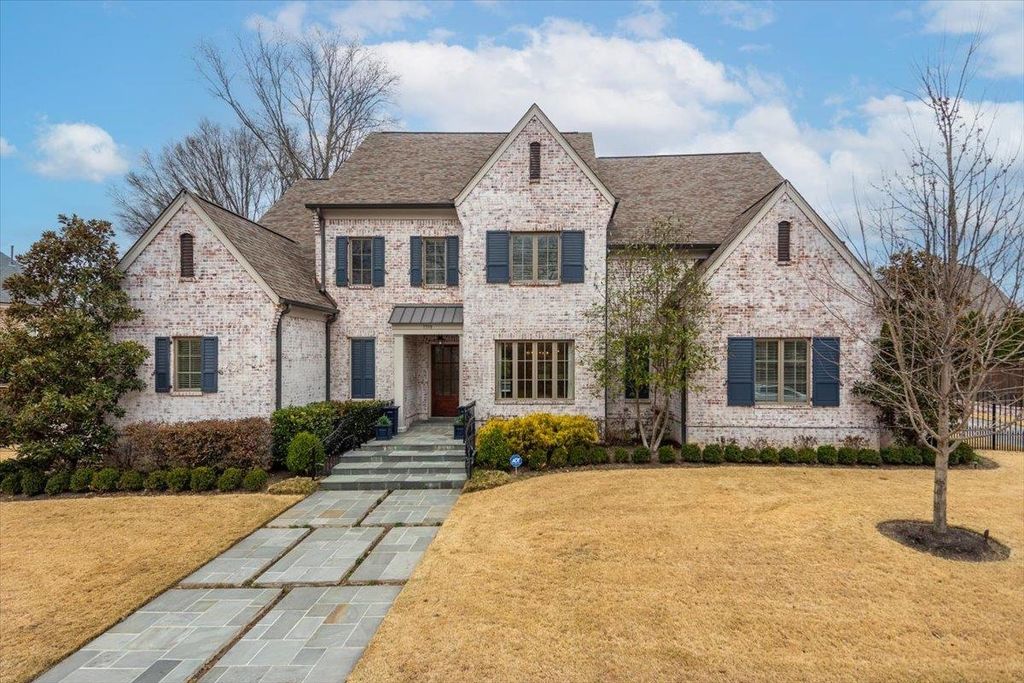 1530 SHEPHERD CREEK LN, Collierville, TN 38017