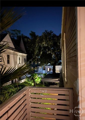 20 W Duffy Street D, Savannah, GA 31401