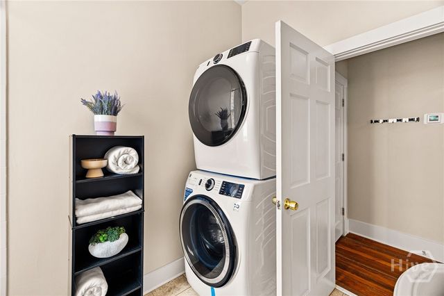 20 W Duffy Street D, Savannah, GA 31401