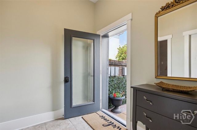 20 W Duffy Street D, Savannah, GA 31401