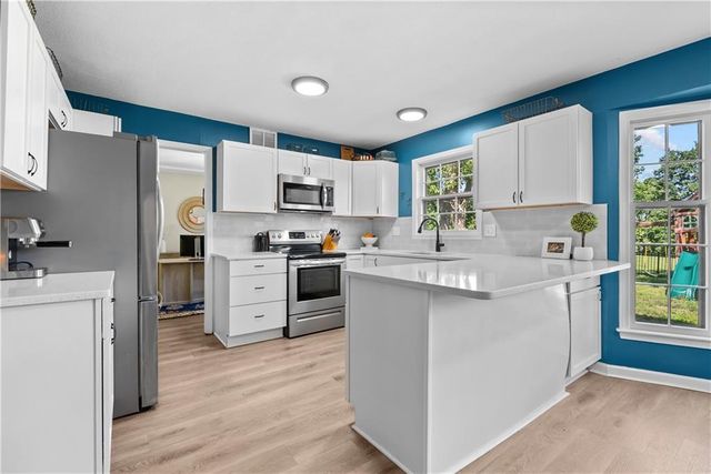 4000 NW Cimarron Street, Lee's Summit, MO 64064