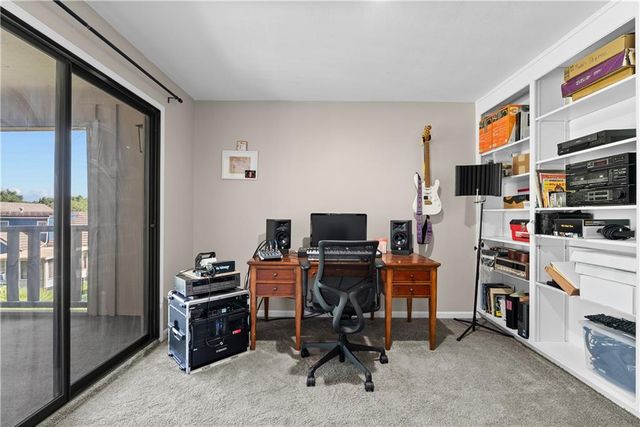 4000 NW Cimarron Street, Lee's Summit, MO 64064