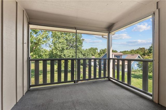 4000 NW Cimarron Street, Lee's Summit, MO 64064