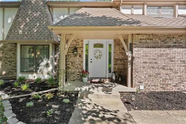 4000 NW Cimarron Street, Lee's Summit, MO 64064