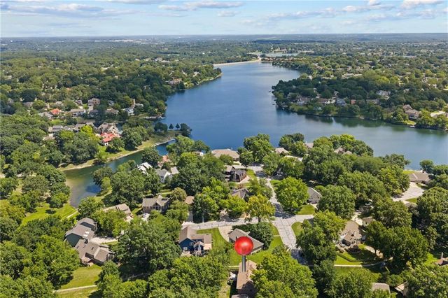 4000 NW Cimarron Street, Lee's Summit, MO 64064